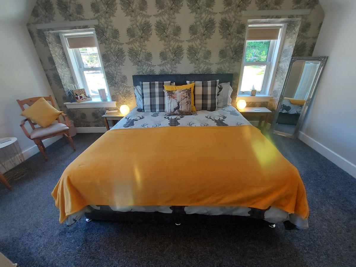 Lawriestone Guest House Форт-Вільям Екстер'єр фото