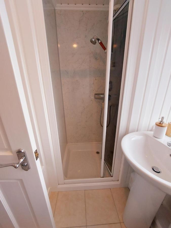Lawriestone Guest House Форт-Вільям Екстер'єр фото
